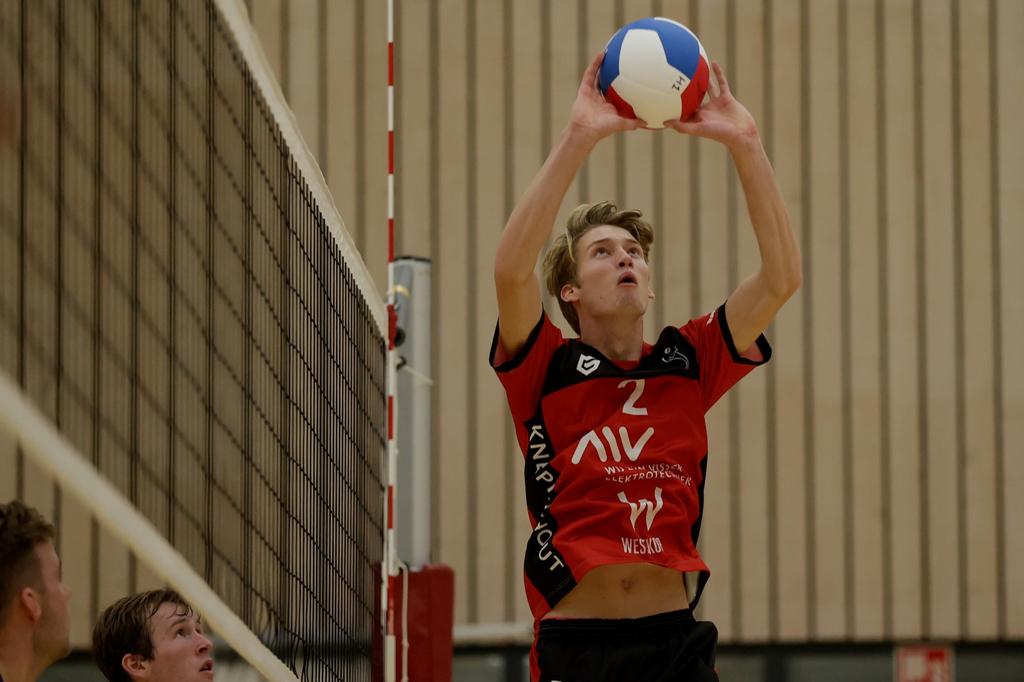 Volleyballer Kyran Versteegen naar St. Thomas Aquinas College