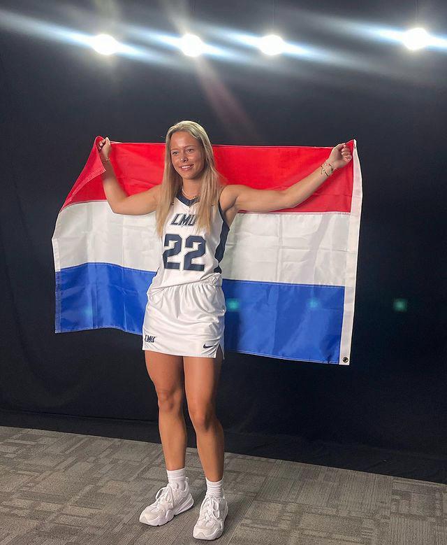 Maura van de Plas krijgt bezoek van haar ouders